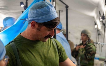 BM26: U.S. Airmen and Marines simulate austere medical operations