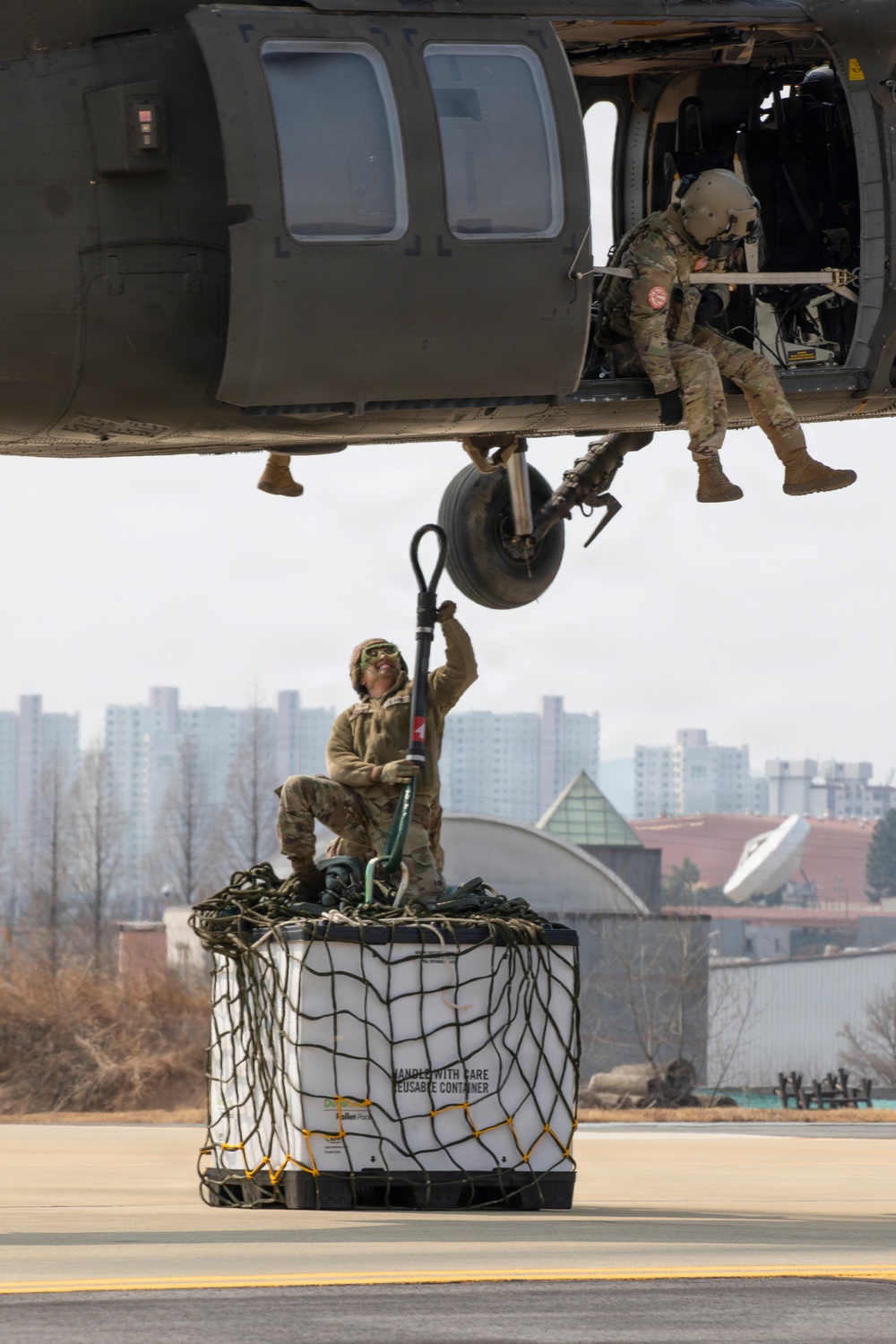 USAMMC-K conducts sling load exercise