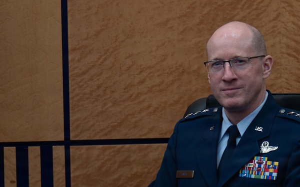 USAFE-AFAFRICA commander presides over Silver Star ceremony