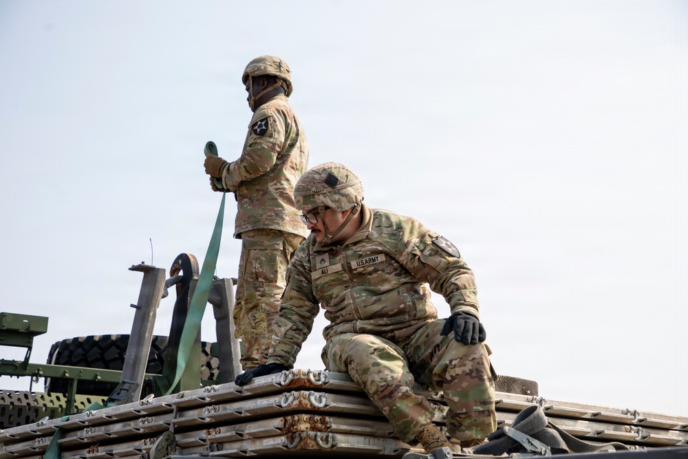 2CAB Soldiers Conduct VALEx to Support Apache Precision Fires During Talon Reach