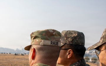 2CAB Commander briefs ROK 2nd Fleet Commanders on Talon Reach