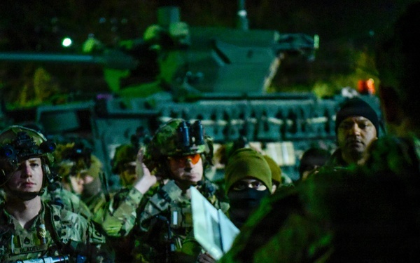 2-2 SBCT conducts tactical movement and defense training