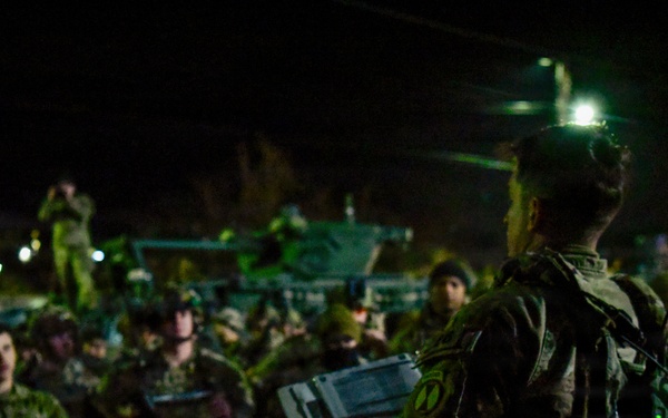 2-2 SBCT conducts tactical movement and defense training