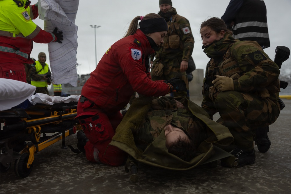 CORE26 | Norwegian Armed Forces, Allied Partners, Civilian Emergency Response Organizations Simulate a Mass-Casualty Reception in Tromsø