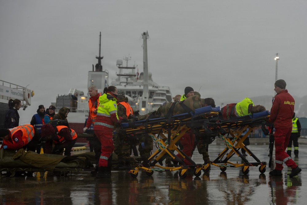 CORE26 | Norwegian Armed Forces, Allied Partners, Civilian Emergency Response Organizations Simulate a Mass-Casualty Reception in Tromsø
