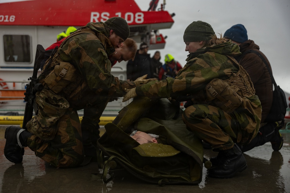 CORE26 | Norwegian Armed Forces, Allied Partners, Civilian Emergency Response Organizations Simulate a Mass-Casualty Reception in Tromsø