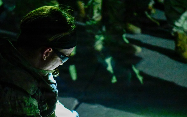 2-2 SBCT conducts tactical movement and defense training