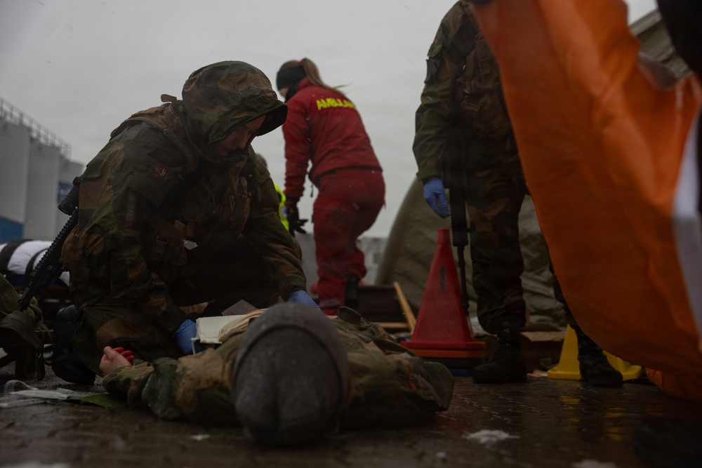 CORE26 | Norwegian Armed Forces, Allied Partners, Civilian Emergency Response Organizations Simulate a Mass-Casualty Reception in Tromsø