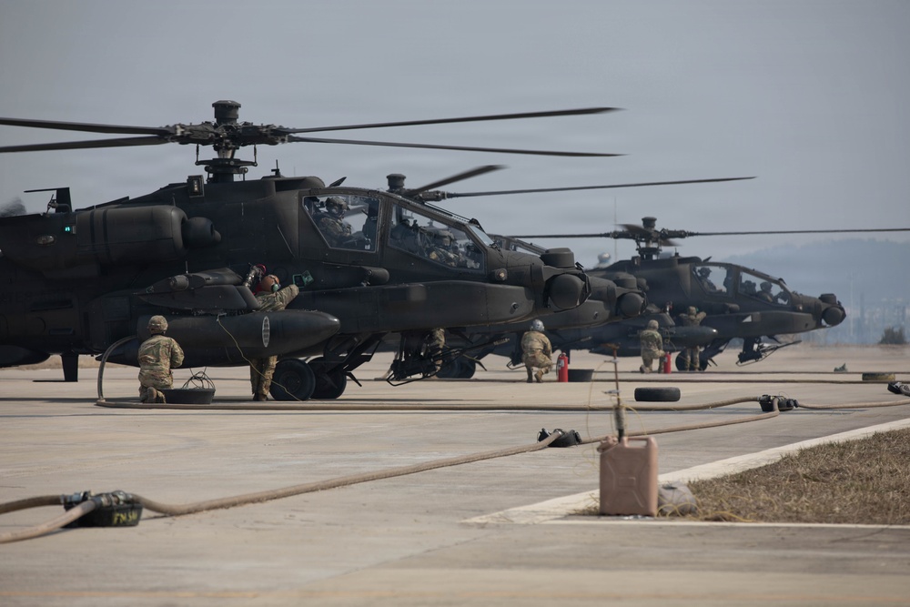 AH-64 Apache Helicopter FARP