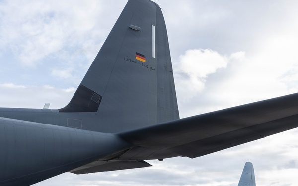 CORE26 | U.S. Marine Corps and German-French Binational Air Transport Squadron C-130 Aircraft Conduct a Combat Assault Transport During Arctic Exercise