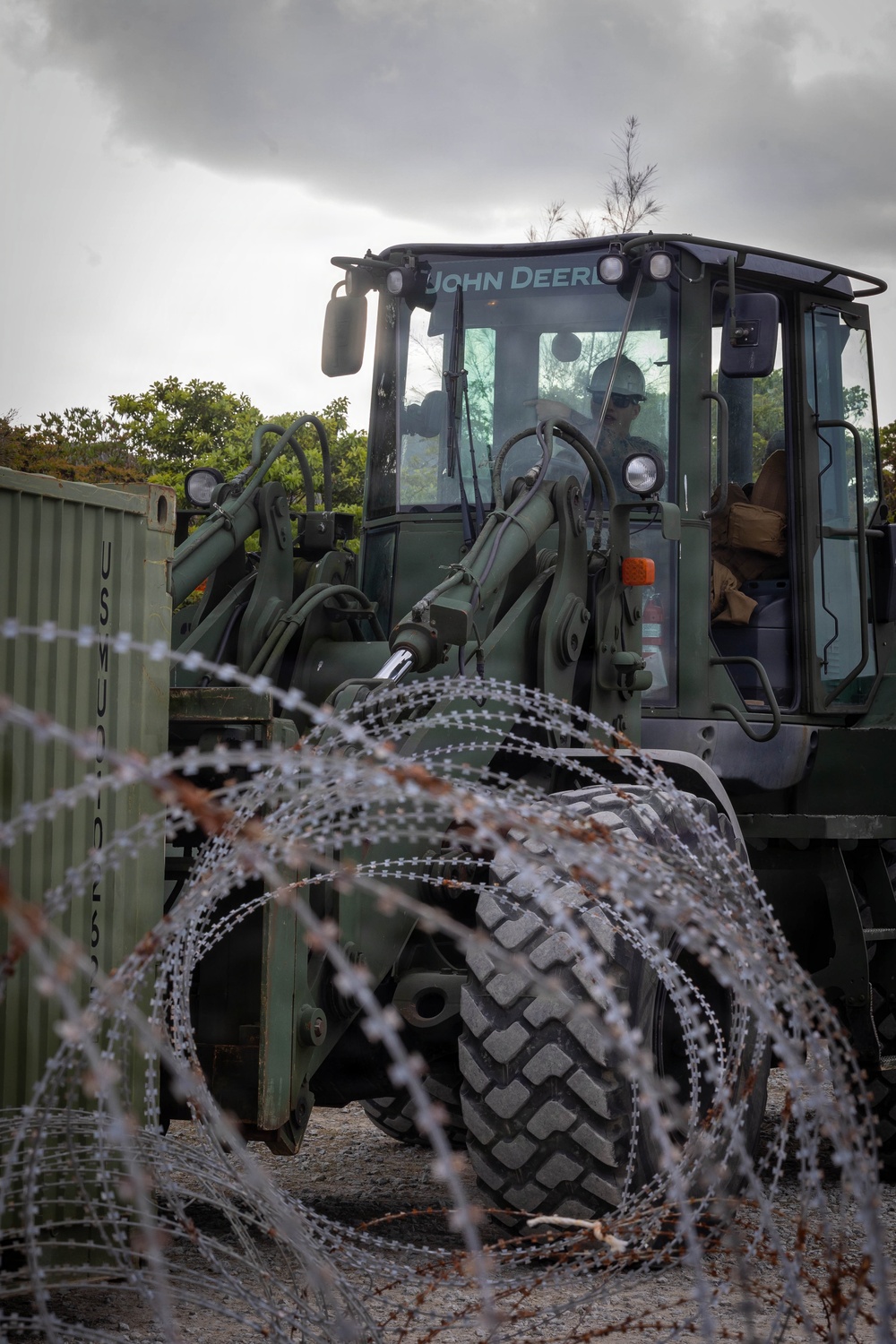 7th Communication Battalion Marines set up during Stormbreaker 26.2