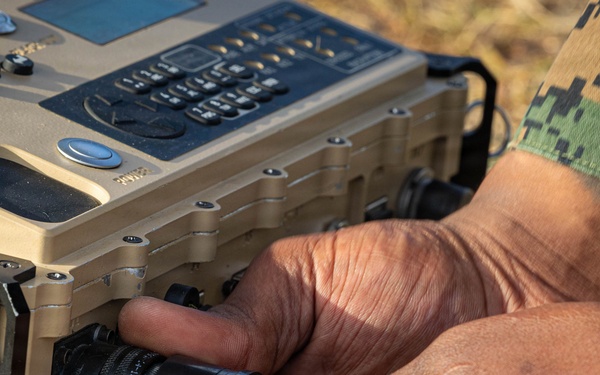 7th Communication Battalion Marines establish field communications capabilities during Stormbreaker 26.2