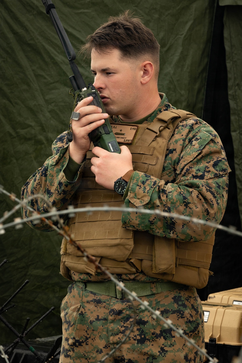 7th Communication Battalion Marines establish field communications capabilities during Stormbreaker 26.2