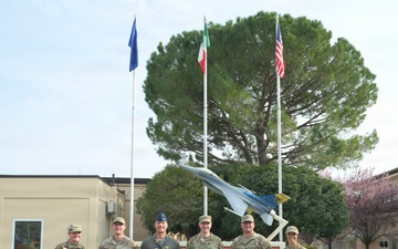 Col. Nathan Schwamburger visits 31 FW