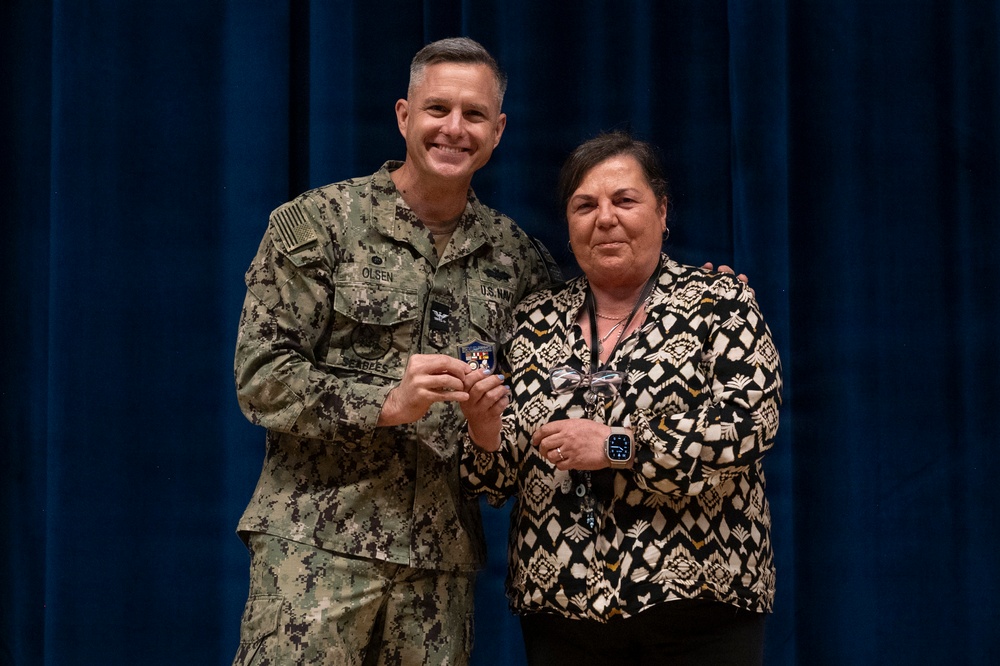 NAVFAC EURAFCENT Recognizes Employees