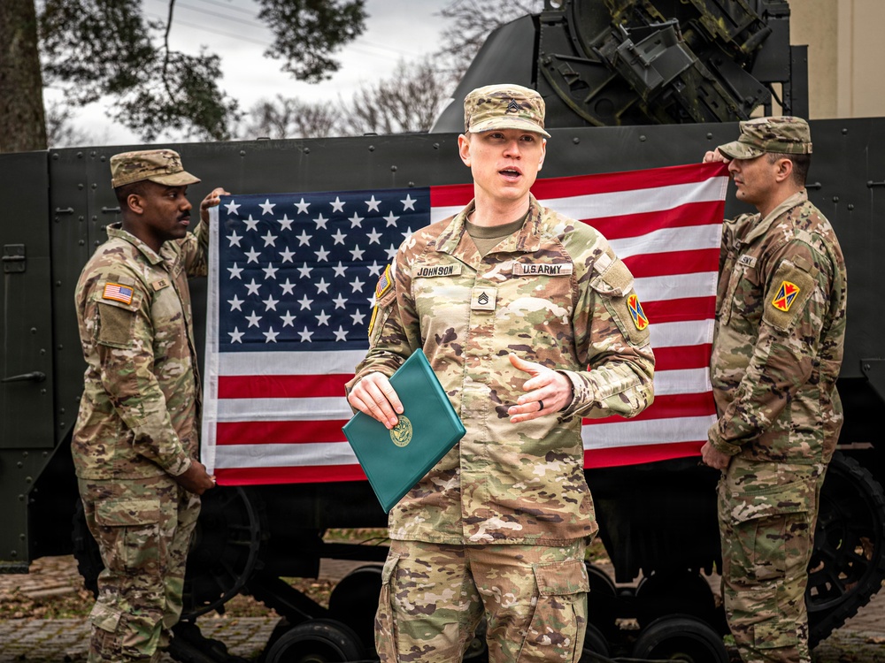 SSG Johnson Re-enlists with 10th AAMDC
