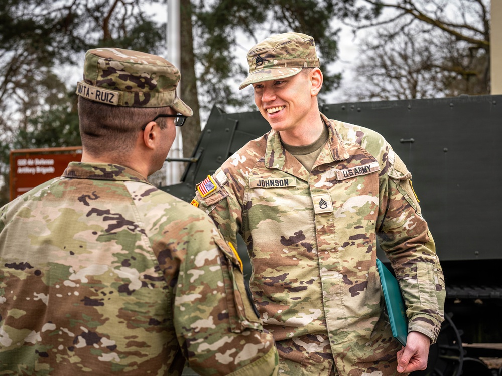 SSG Johnson Re-enlists with 10th AAMDC