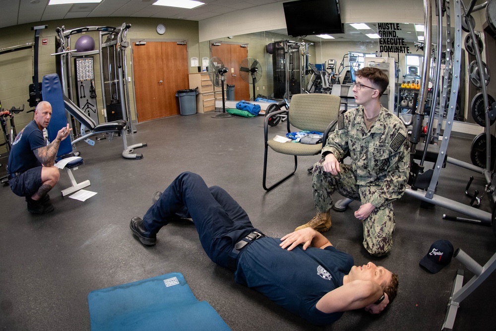 Training to Keep the Warfighter in the Fight: NMRTC Cherry Point Corpsmen Conduct EMT-Basic Course
