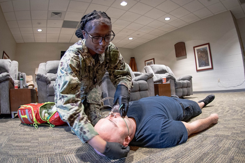 Training to Keep the Warfighter in the Fight: NMRTC Cherry Point Corpsmen Conduct EMT-Basic Course