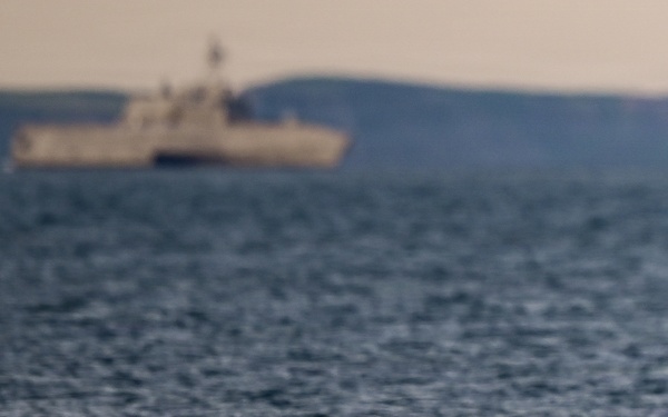 Combat System Checkup Focus of USS Kingsville (LCS 36)’s First Visit to Naval Surface Warfare Center, Port Hueneme Division