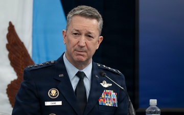 SW, CJCS Conduct Pentagon Press Briefing