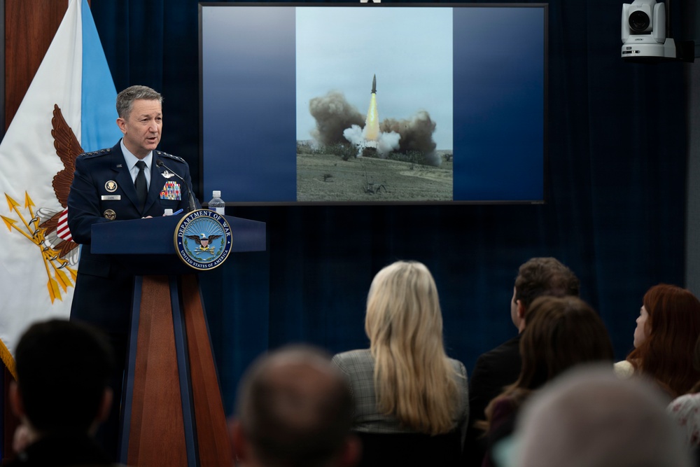 SW, CJCS Conduct Pentagon Press Briefing