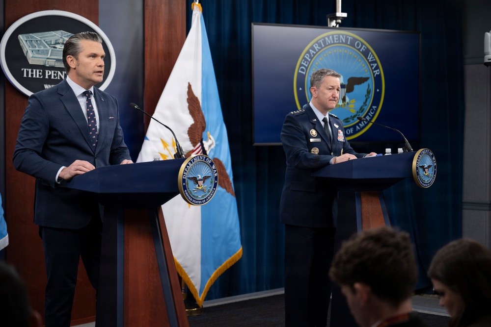 SW, CJCS Conduct Pentagon Press Briefing