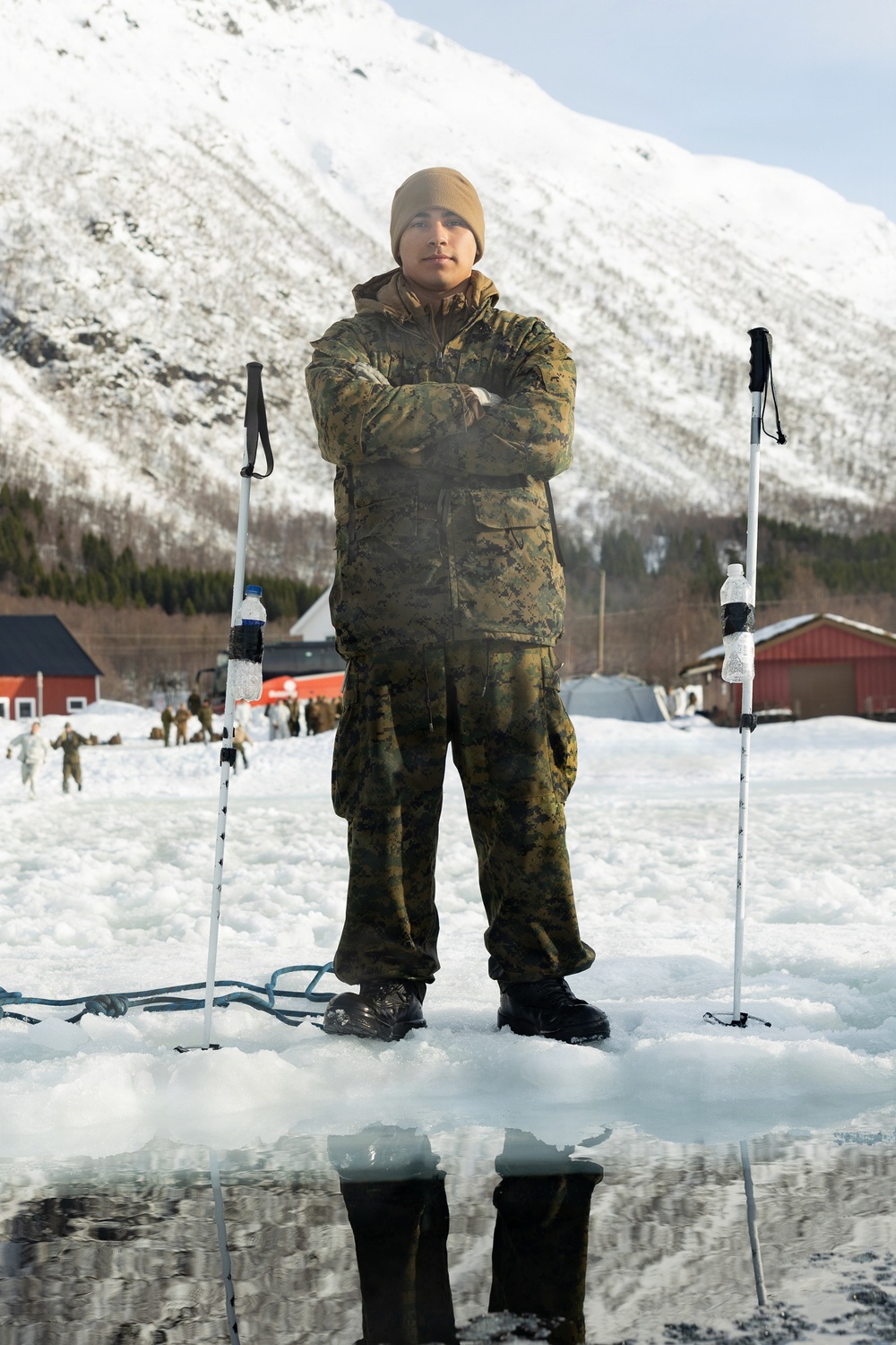 CORE26 | U.S. Marines, Sailors Execute Cold Plunge for Arctic Exercise