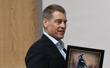 ‘90-Pound Rucksack’ creator connects 10th Mountain Division leaders to their storied heritage