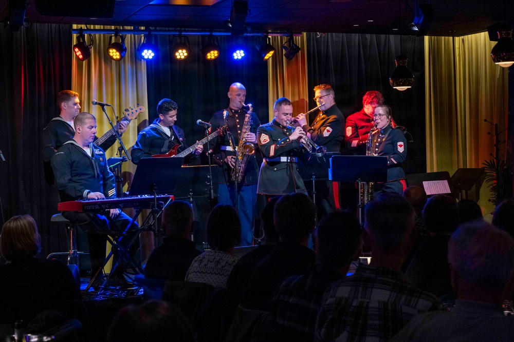 CORE26 | U.S. Naval Forces Europe, Africa Band’s Performs in Norway