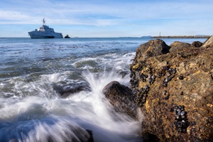 AFN Naples Radio News - USS Kingsville And General CQ Brown meeting with Indian Defense Minister