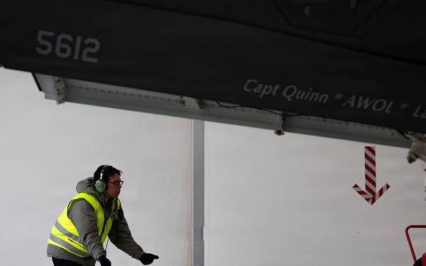 48 FW keeps operations hot at Cold Response