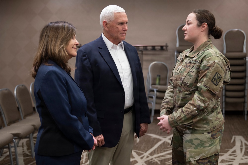 Former vice president Mike Pence visits JTF-DC Soldiers