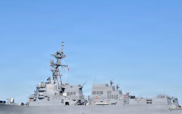 Pre-Commissioning Unit (PCU) Harvey C. Barnum Jr. (DDG 124) Arrives in Boston