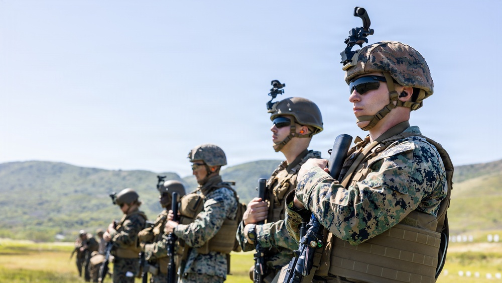 CLR-17 Marines participate in rifle qualification tables 3-6 range