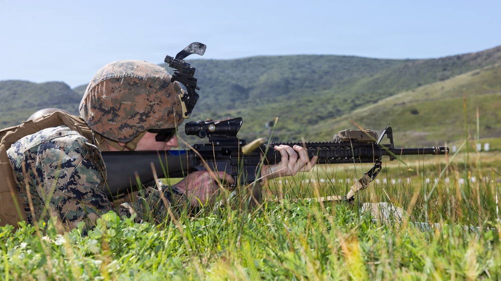 CLR-17 Marines participate in rifle qualification tables 3-6 range