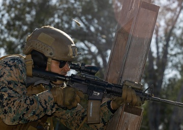 CLR-17 Marines participate in rifle qualification tables 3-6 range