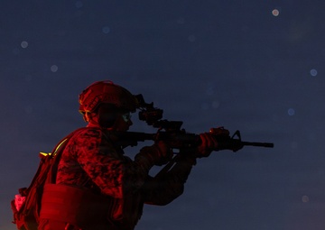 CLR-17 Marines participate in rifle qualification tables 3-6 range