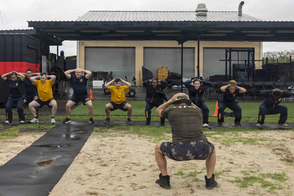 Hawaiʻi Navy Week: Sailors participate in Physical Training at Ewa Beach