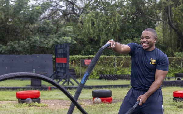 Hawaiʻi Navy Week: Sailors participate in Physical Training at Ewa Beach