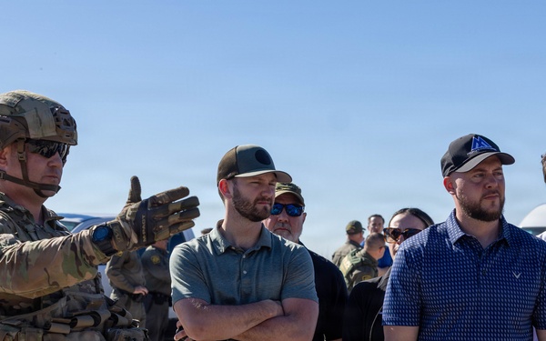Senior Advisor for Secretary of War visits Joint Task Force Southern Border