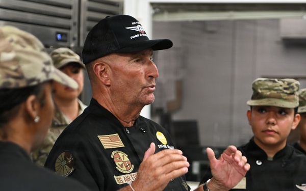 Food Network Master Chef Mark Cummings trains JBPHH Hale Aina DFAC