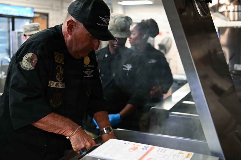 Food Network Master Chef Mark Cummings trains JBPHH Hale Aina DFAC
