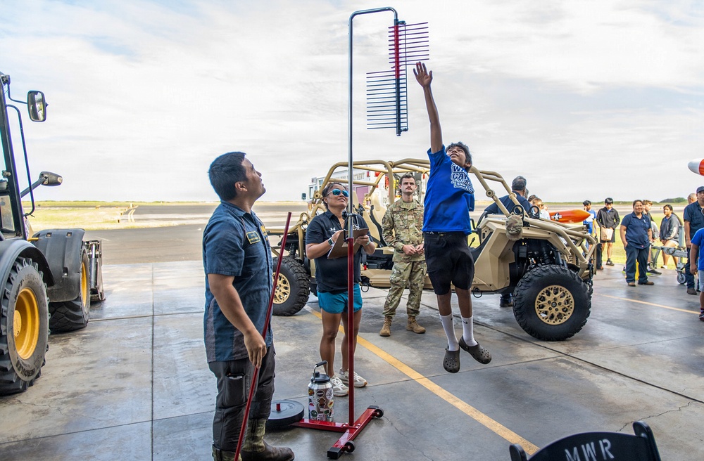 Inspiring the Next Generation: PMRF Hosts Workforce Awareness Field Trip for Local Students