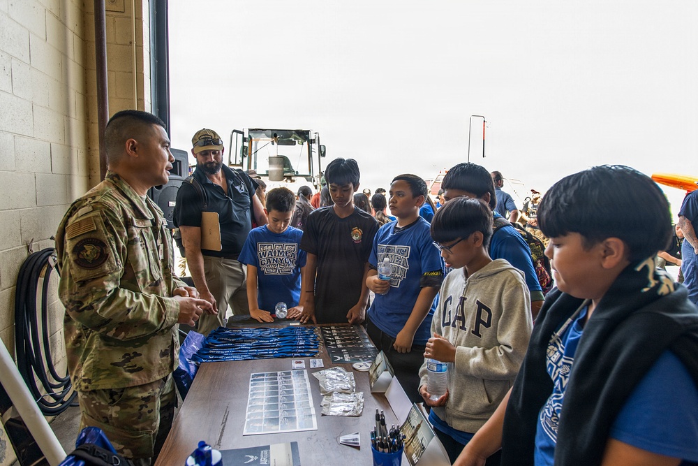 Inspiring the Next Generation: PMRF Hosts Workforce Awareness Field Trip for Local Students