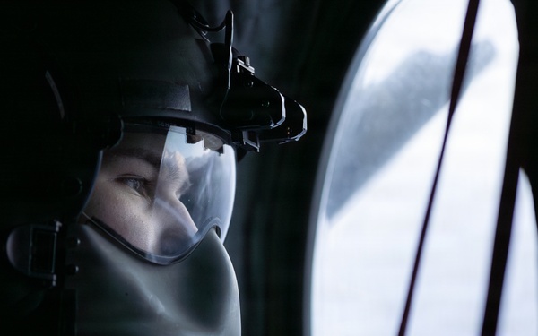 AKARNG Chinook aviators fly over Knik Glacier