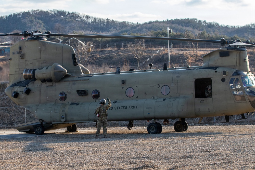 3-2 GSAB Conducts Joint Sling Load Training