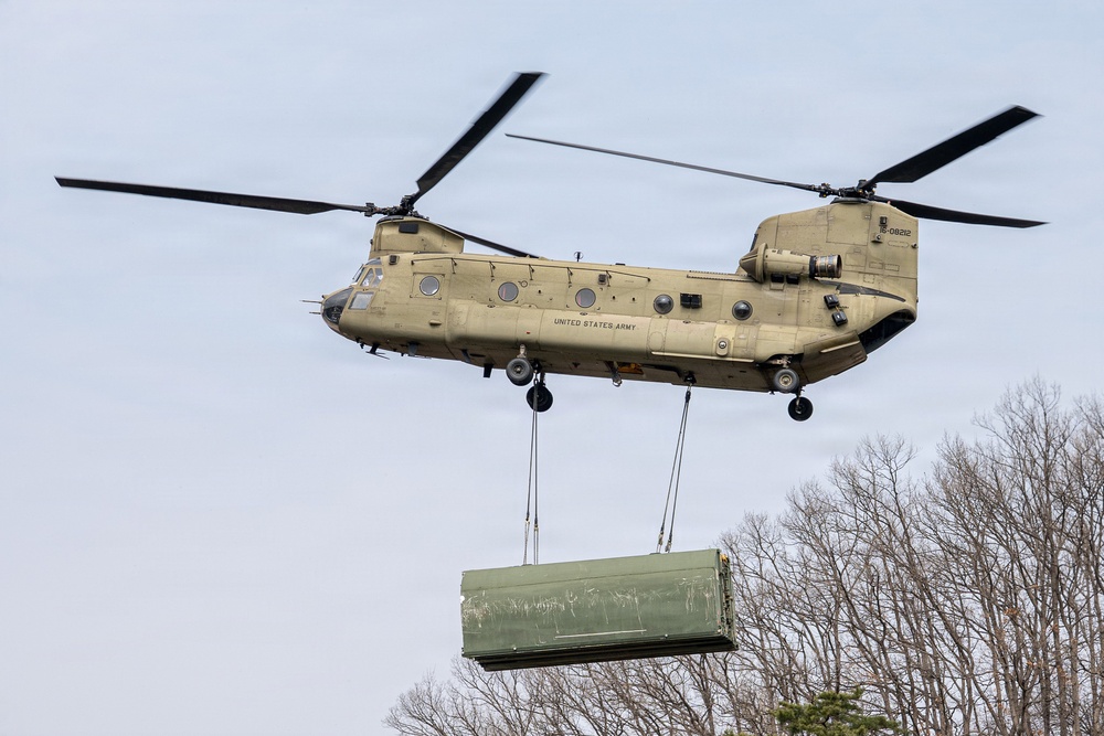 3-2 GSAB Conducts Sling Load Operations in Support of Engineers During Freedom Shield