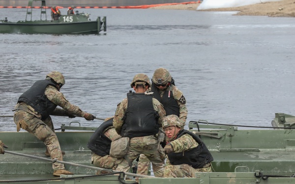 Wet Gap Crossing Freedom Shield 26