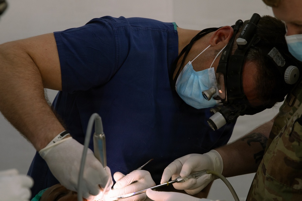 US, Tanzanian medical professionals conduct dental surgery during Justified Accord 26
